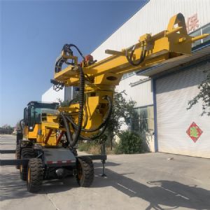 750輪式隧道鉆機(jī)，專(zhuān)業(yè)隧道鉆機(jī)廠(chǎng)家